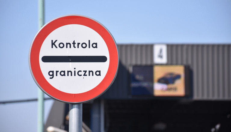 Podrabiają co się da, aby wjechać do Polski!